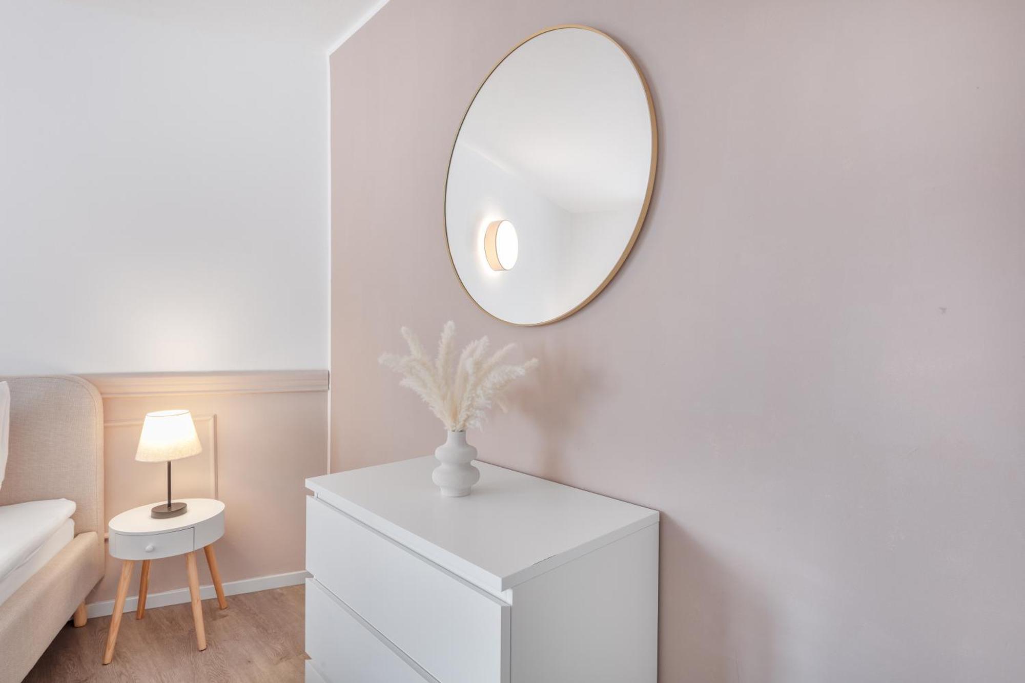 Mango Living I Apartment Hideaway I Modern I 2 Schlafzimmer I 77Qm Mönchengladbach Esterno foto